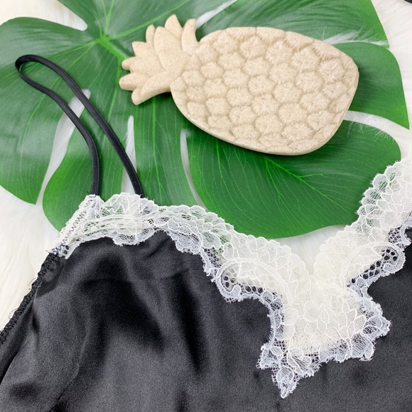 Victoria's Secret Black Lace Sleep Cami - Picture 3 of 8